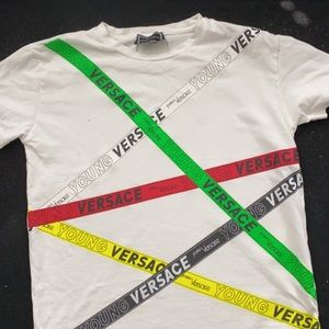 Young Versace kids T-shirt and matching sneakers